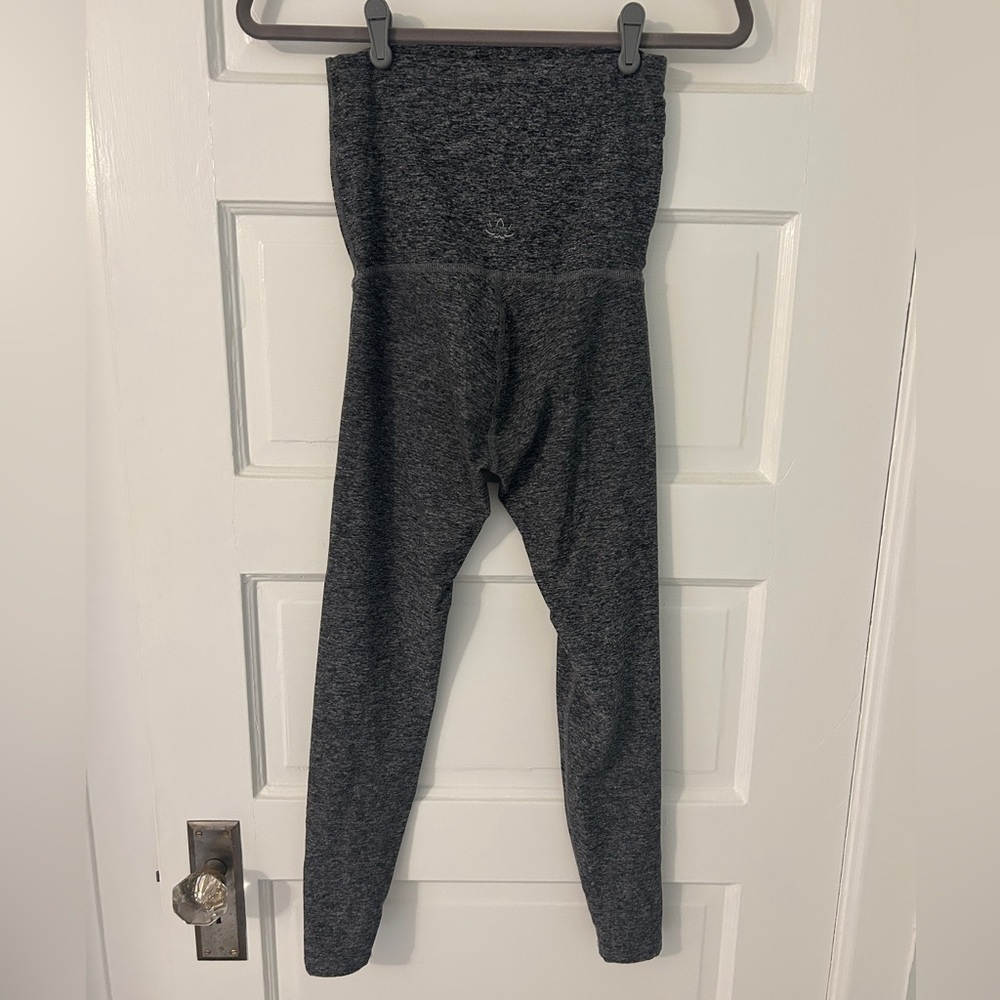 Beyond the Bump Charcoal Gray Maternity Leggings - Picture 2 of 4